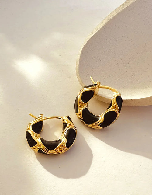 Load image into Gallery viewer, French Retro Enamel Leopard Print U-Shaped Ear Buckle Women Temperament Earrings Party and Daily Wear Fashion Jewelry
