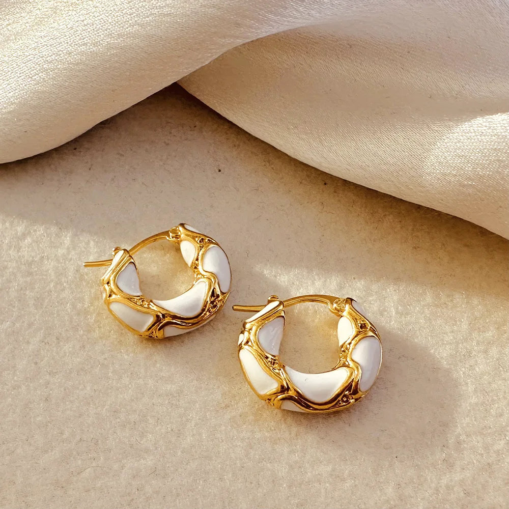 French Retro Enamel Leopard Print U-Shaped Ear Buckle Women Temperament Earrings Party and Daily Wear Fashion Jewelry