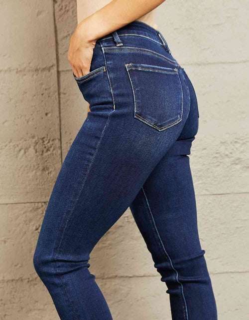 Load image into Gallery viewer, BAYEAS Mid Rise Slim Jeans
