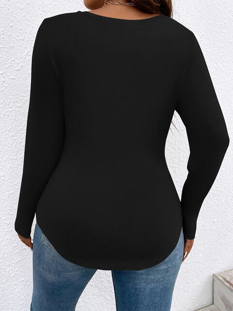 Load image into Gallery viewer, Plus Size V-Neck Long Sleeve T-Shirt
