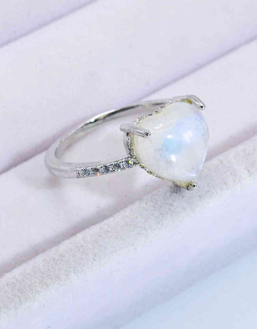 Load image into Gallery viewer, Heart-Shaped Natural Moonstone Ring
