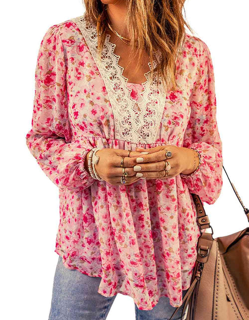 Load image into Gallery viewer, Floral Lace Trim Balloon Sleeve Blouse
