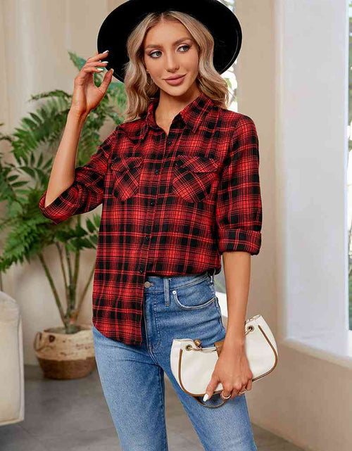 Load image into Gallery viewer, Plaid Curved Hem Long Sleeve Shirt
