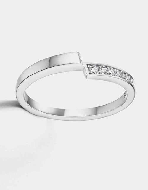 Load image into Gallery viewer, Moissanite 925 Sterling Silver Ring
