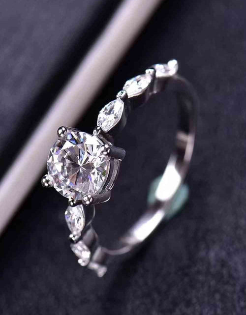 Load image into Gallery viewer, Now I See 1 Carat Moissanite Ring
