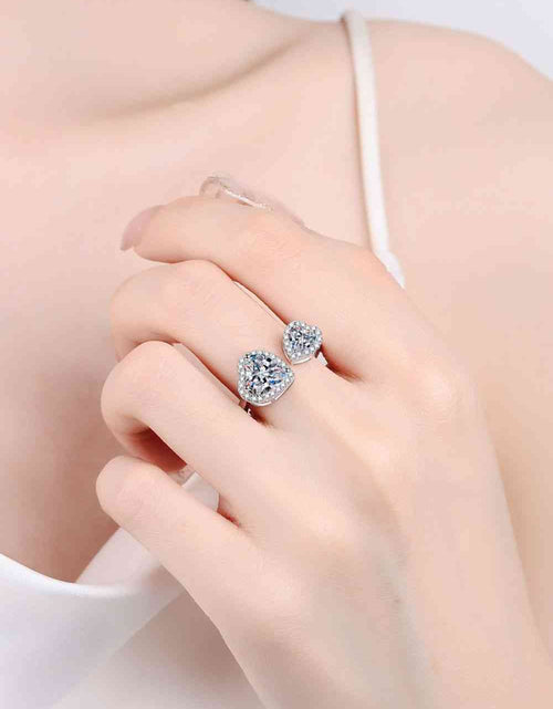 Load image into Gallery viewer, Heart-Shape Moissanite Open Ring
