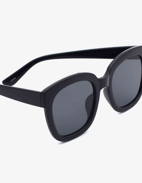 Load image into Gallery viewer, Polycarbonate Frame Square Sunglasses
