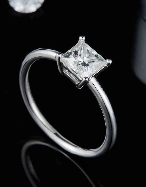 Load image into Gallery viewer, 1 Carat Moissanite 925 Sterling Silver Solitaire Ring
