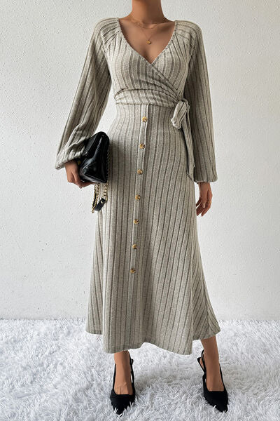 Load image into Gallery viewer, Surplice Tied Balloon Sleeve Midi Dress
