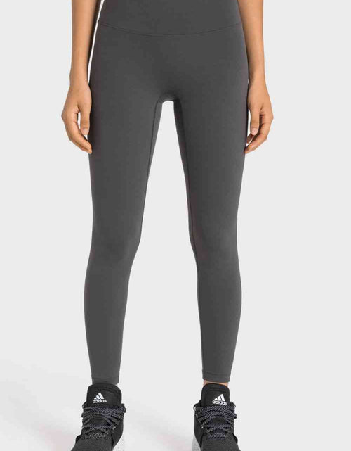 Load image into Gallery viewer, High-Rise Wide Waistband Yoga Leggings
