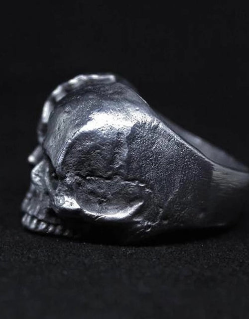 Load image into Gallery viewer, Men&#39;s Gothic Skull Ring
