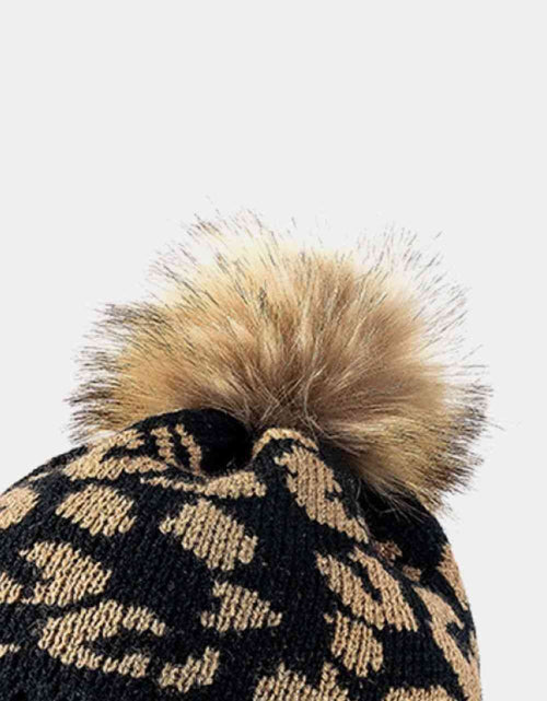 Load image into Gallery viewer, Leopard Pom-Pom Cuffed Beanie
