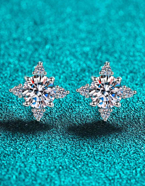 Load image into Gallery viewer, Four Leaf Clover 2 Carat Moissanite Stud Earrings
