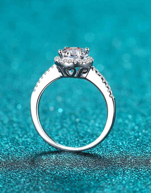 Load image into Gallery viewer, Ready To Flaunt Moissanite Ring
