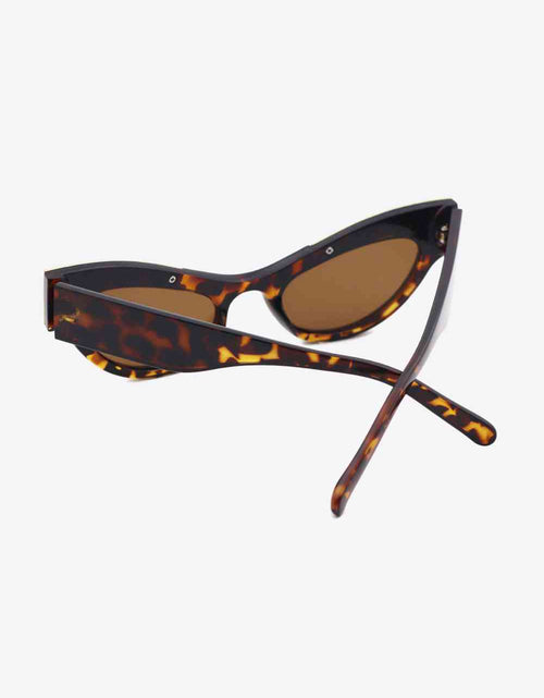 Load image into Gallery viewer, UV400 Rhinestone Trim Cat-Eye Sunglasses
