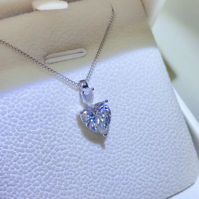 Load image into Gallery viewer, 2 Carat Moissanite 925 Sterling Silver Heart Pendant Necklace
