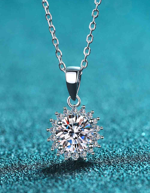 Load image into Gallery viewer, 925 Sterling Silver Moissanite Pendant Necklace
