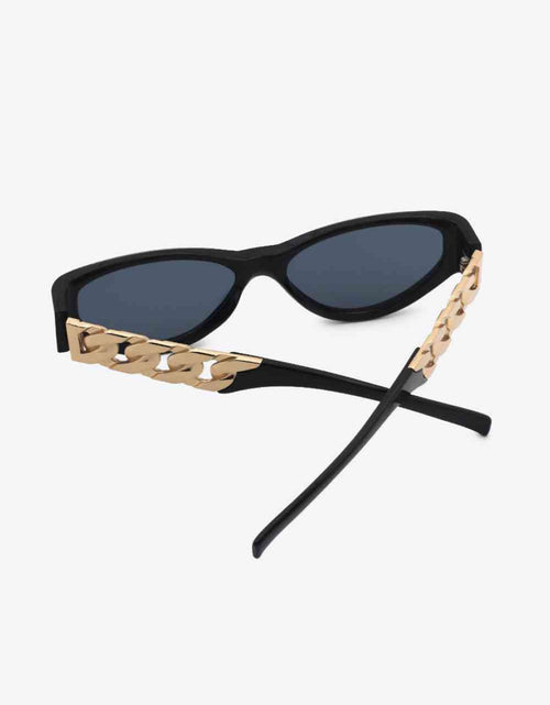 Load image into Gallery viewer, Chain Detail Temple Cat Eye Sunglasses
