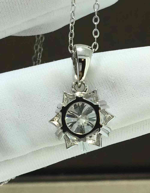 Load image into Gallery viewer, Looking At You 2 Carat Moissanite Pendant Necklace
