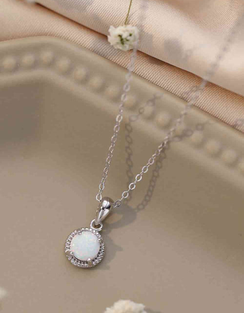 Load image into Gallery viewer, Opal Round Pendant Chain Necklace
