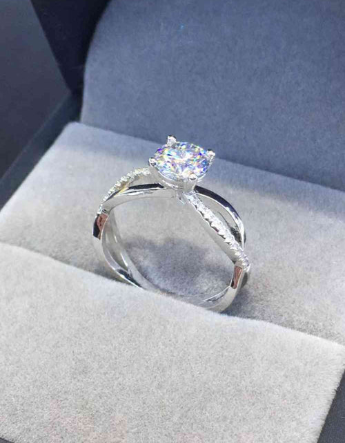 Load image into Gallery viewer, 2 Carat Moissanite Crisscross 925 Sterling Silver Ring
