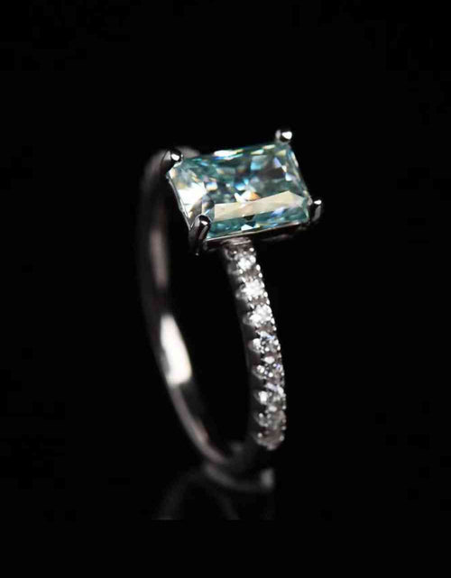 Load image into Gallery viewer, 2 Carat Moissanite Ring
