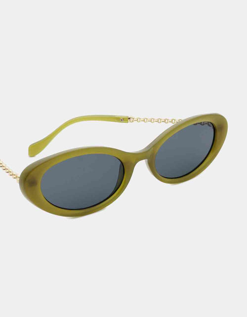 Load image into Gallery viewer, Polycarbonate Frame Cat-Eye Sunglasses
