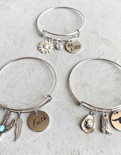 Load image into Gallery viewer, Multi-Charm Alloy Bracelet
