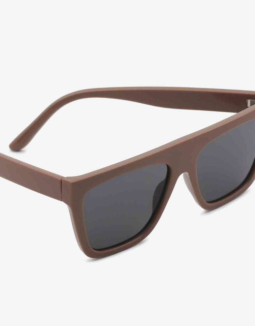 Load image into Gallery viewer, UV400 Polycarbonate Wayfarer Sunglasses
