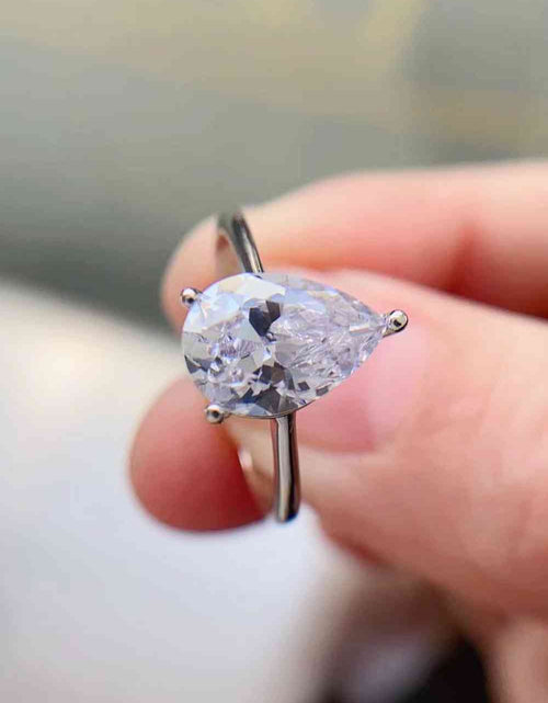 Load image into Gallery viewer, Classic Teardrop 2 Carat Moissanite Ring
