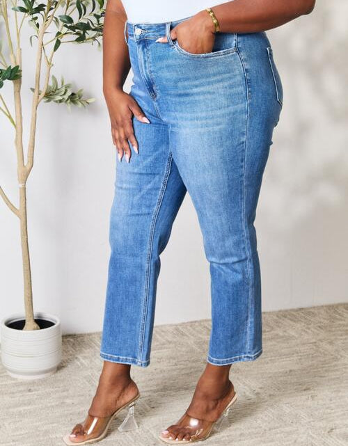 Load image into Gallery viewer, BAYEAS Full Size High Waist Straight Jeans
