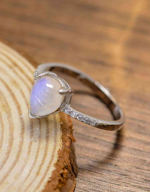 Load image into Gallery viewer, High Quality Natural Moonstone Teardrop Side Stone Ring
