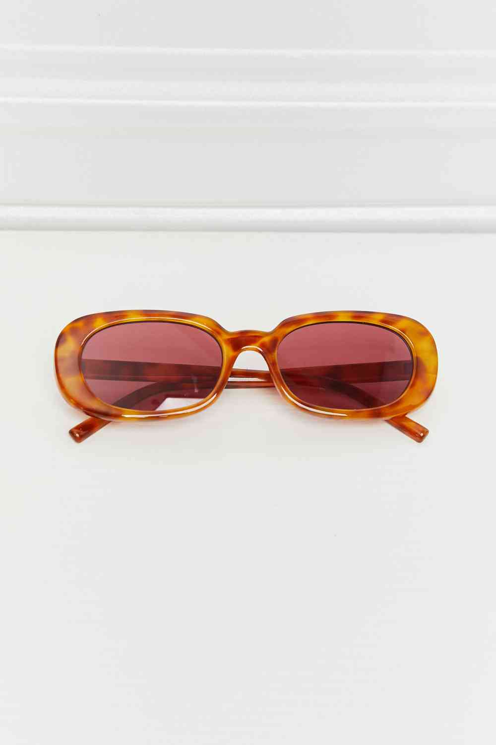 Oval Full Rim Sunglasses