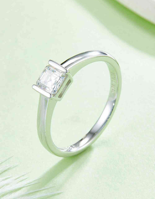 Load image into Gallery viewer, Moissanite 925 Sterling Silver Solitaire Ring
