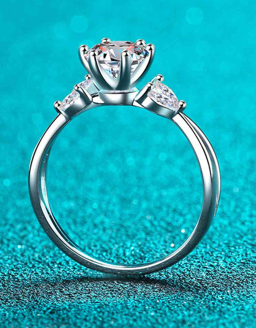 Load image into Gallery viewer, Come With Me 1 Carat Moissanite Ring
