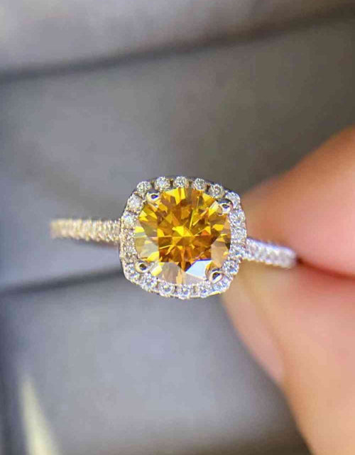 Load image into Gallery viewer, Feel Your Love 3 Carat Moissanite Ring
