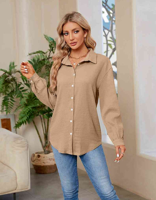 Load image into Gallery viewer, Collared Neck Buttoned Long Sleeve Shirt
