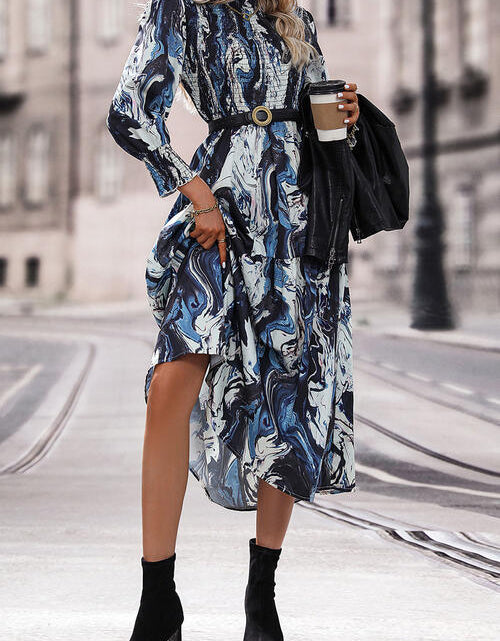 Load image into Gallery viewer, Printed Smocked Ruffle Hem Dress
