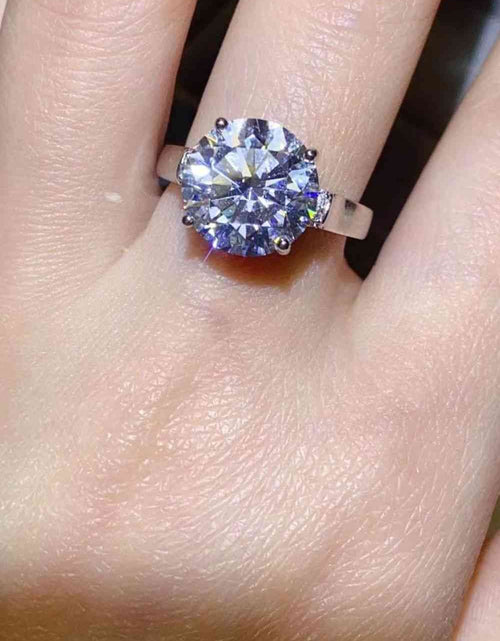 Load image into Gallery viewer, 5 Carat Moissanite Platinum-Plated Ring
