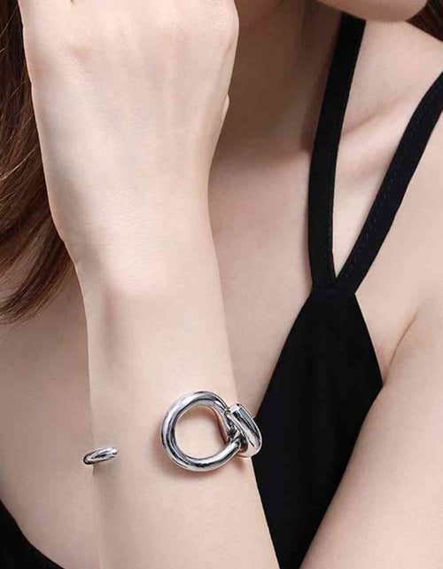 Load image into Gallery viewer, Stylish Knot Open Bracelet
