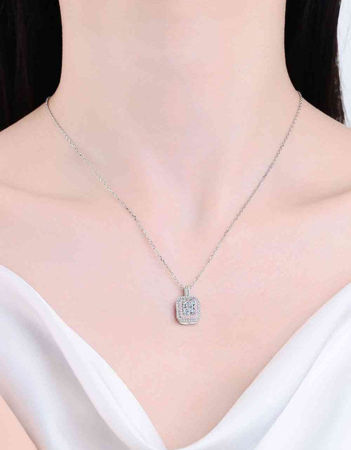 Load image into Gallery viewer, 1 Carat Moissanite Geometric Pendant Chain Necklace
