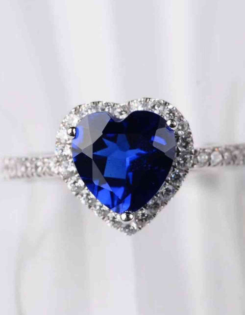 Load image into Gallery viewer, 2 Carat Moissanite Heart-Shaped Side Stone Ring
