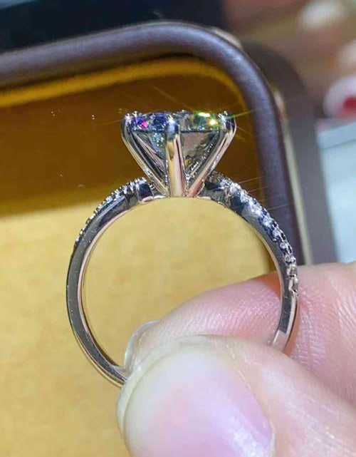 Load image into Gallery viewer, 2 Carat Moissanite Ring in Smokey Gray
