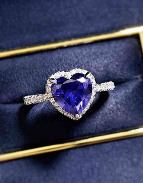 Load image into Gallery viewer, 2 Carat Moissanite Heart-Shaped Side Stone Ring
