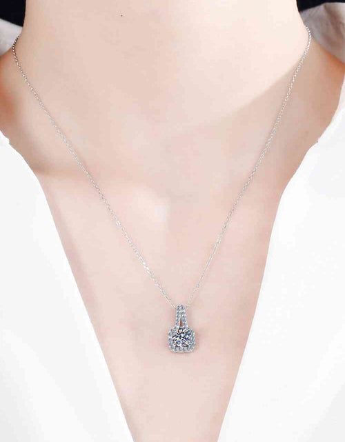 Load image into Gallery viewer, Look Amazing 2 Carat Moissanite Pendant Necklace
