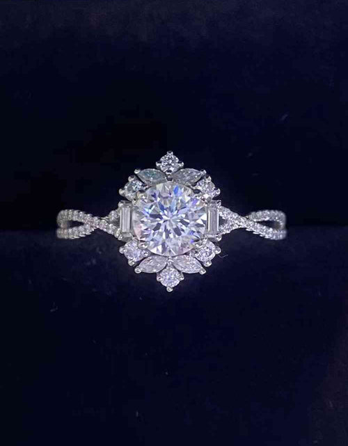 Load image into Gallery viewer, Floral 2 Carat Moissanite Crisscross Ring
