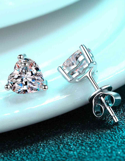 Load image into Gallery viewer, 2 Carat Moissanite Heart-Shaped Stud Earrings
