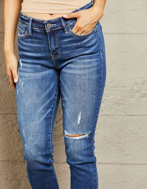 Load image into Gallery viewer, BAYEAS Mid Rise Distressed Slim Jeans
