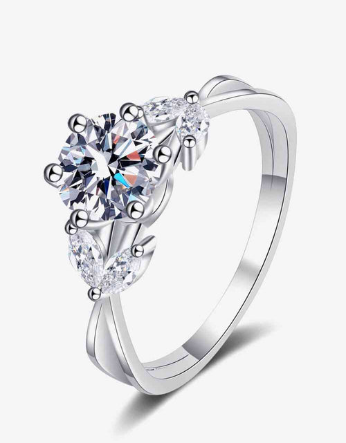 Load image into Gallery viewer, Come With Me 1 Carat Moissanite Ring
