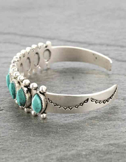 Load image into Gallery viewer, Turquoise Open Bracelet
